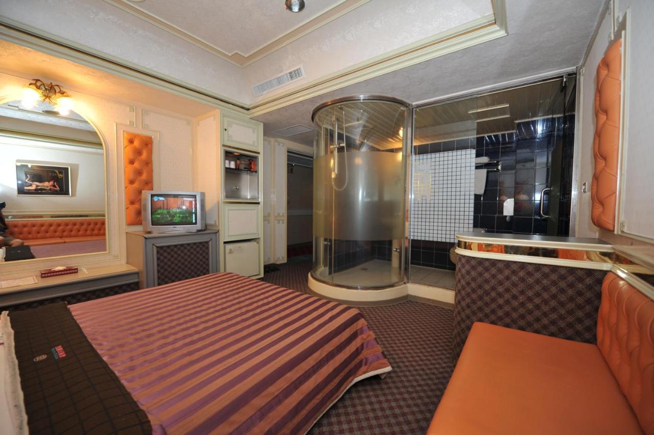 טאויואן Cyue Chao Hotel מראה חיצוני תמונה