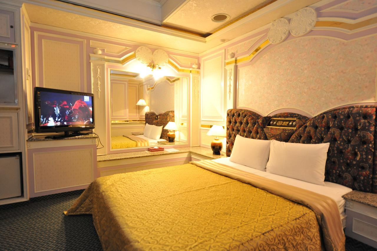 טאויואן Cyue Chao Hotel מראה חיצוני תמונה